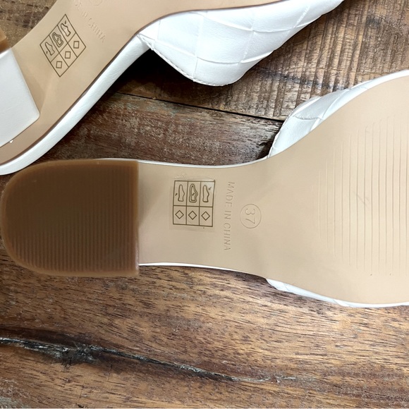 Albie Woven Slip-On Block Heel Sandals BRAND NEW - Picture 4 of 5